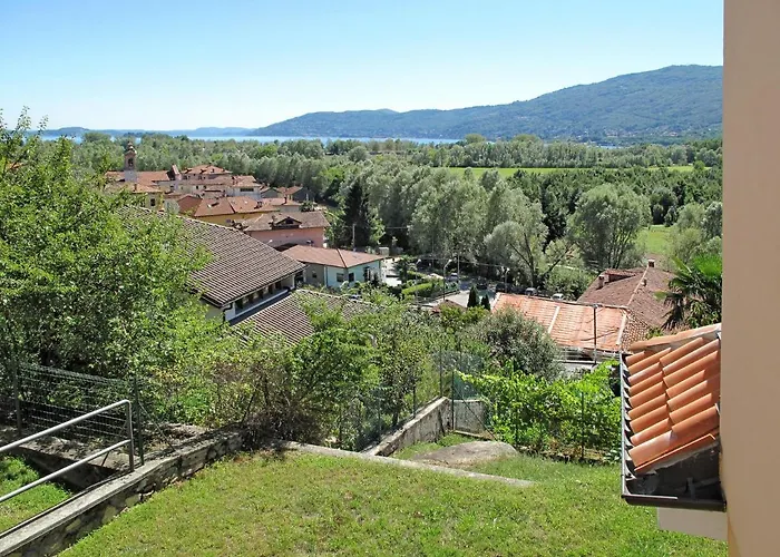 Isolino - Fon106 By Interhome *